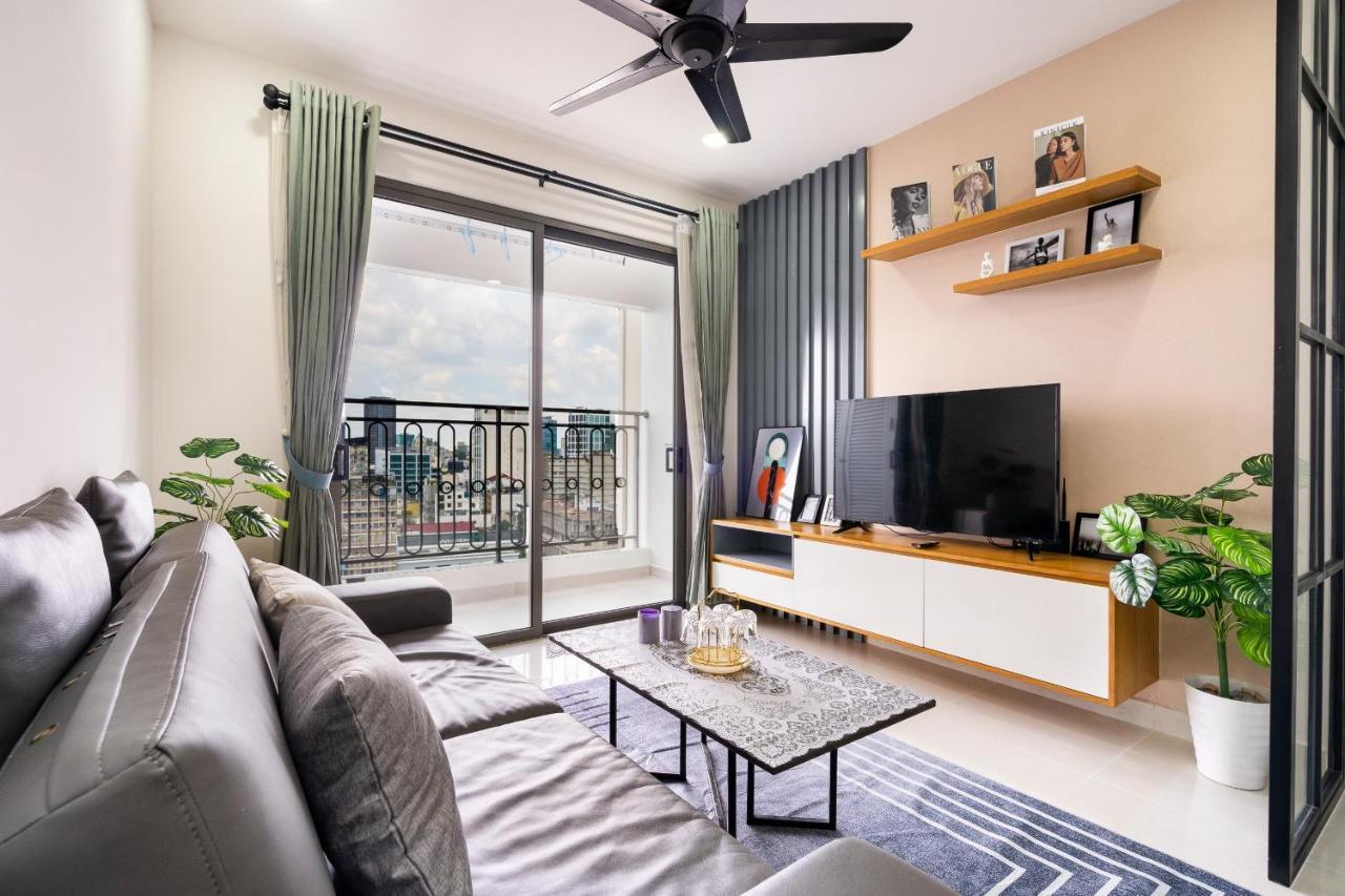 Ann's Apartment